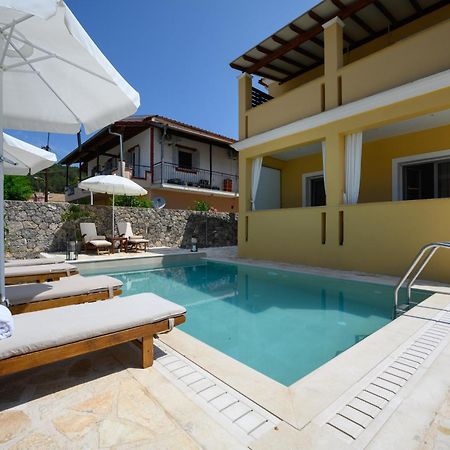 Casa Dell Amore Petrití エクステリア 写真